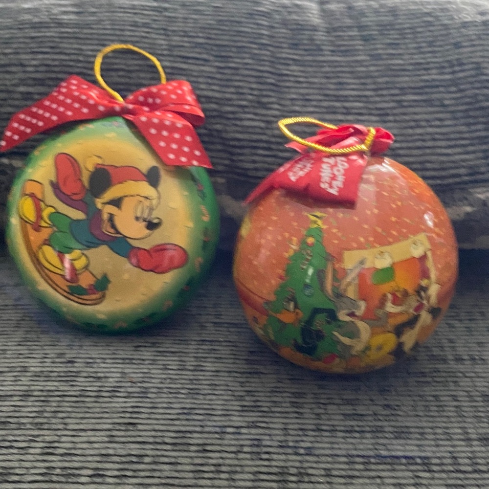 Disney Festive Ornaments with Mickey - Green and Orange